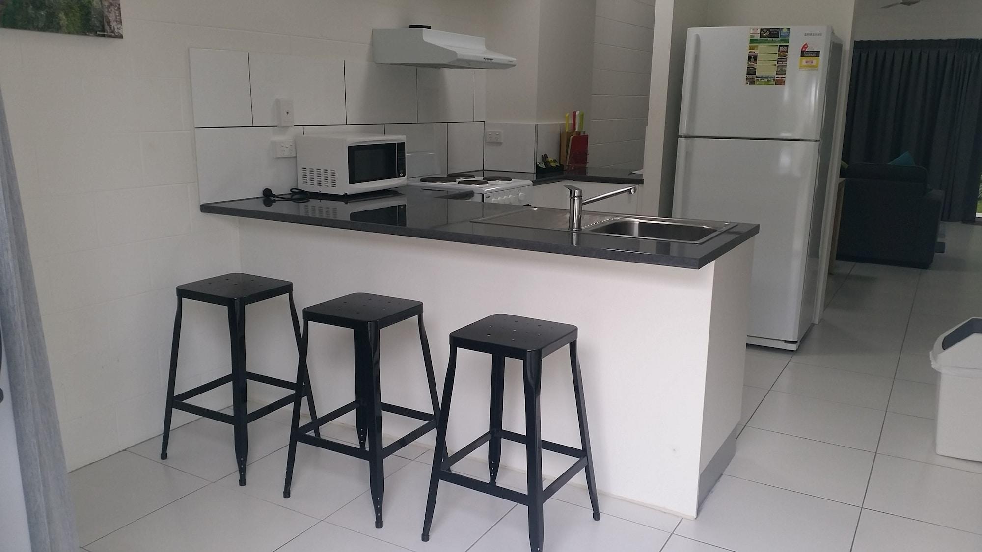 Titree Village Holiday Apartments Port Douglas Dış mekan fotoğraf