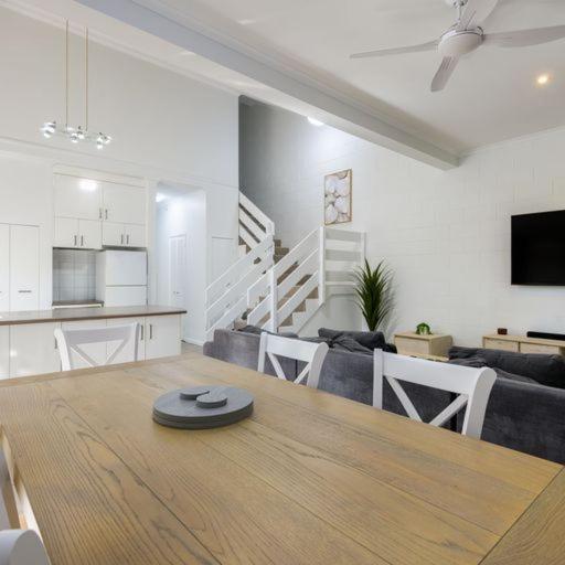 Titree Village Holiday Apartments Port Douglas Dış mekan fotoğraf