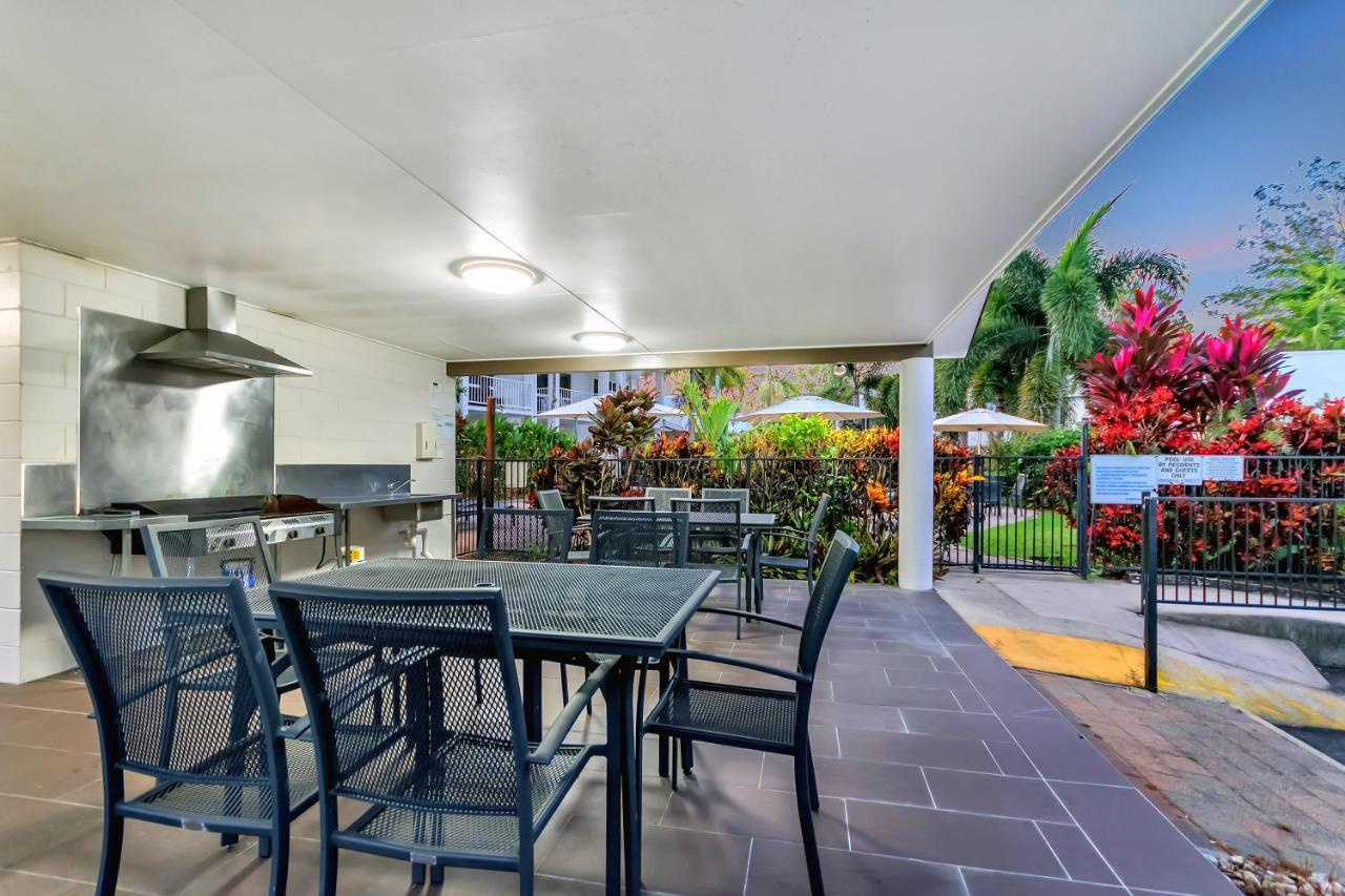Titree Village Holiday Apartments Port Douglas Dış mekan fotoğraf